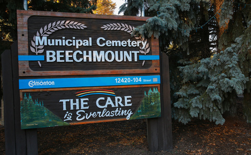 Beechmount Municipal Cemetery 